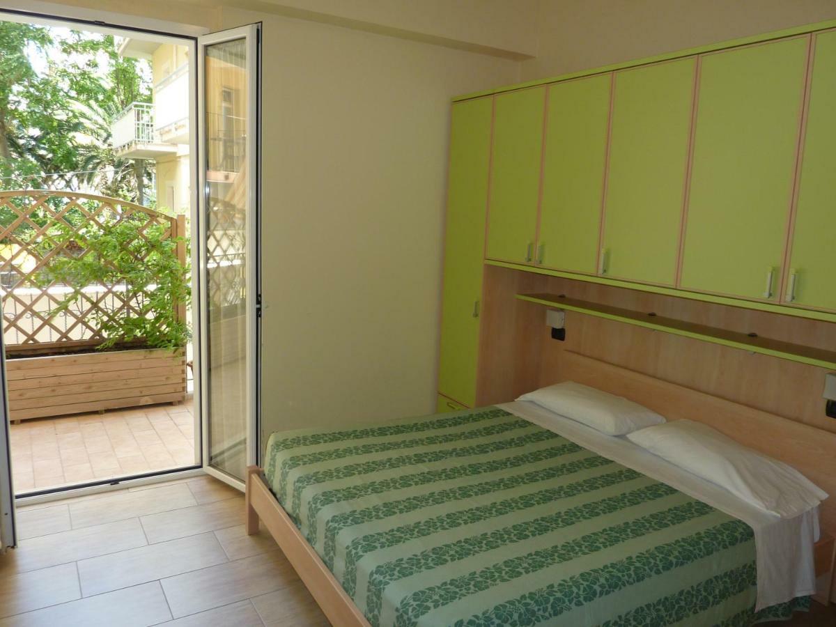 Beaurivage Aparthotel San Benedetto del Tronto Exterior photo